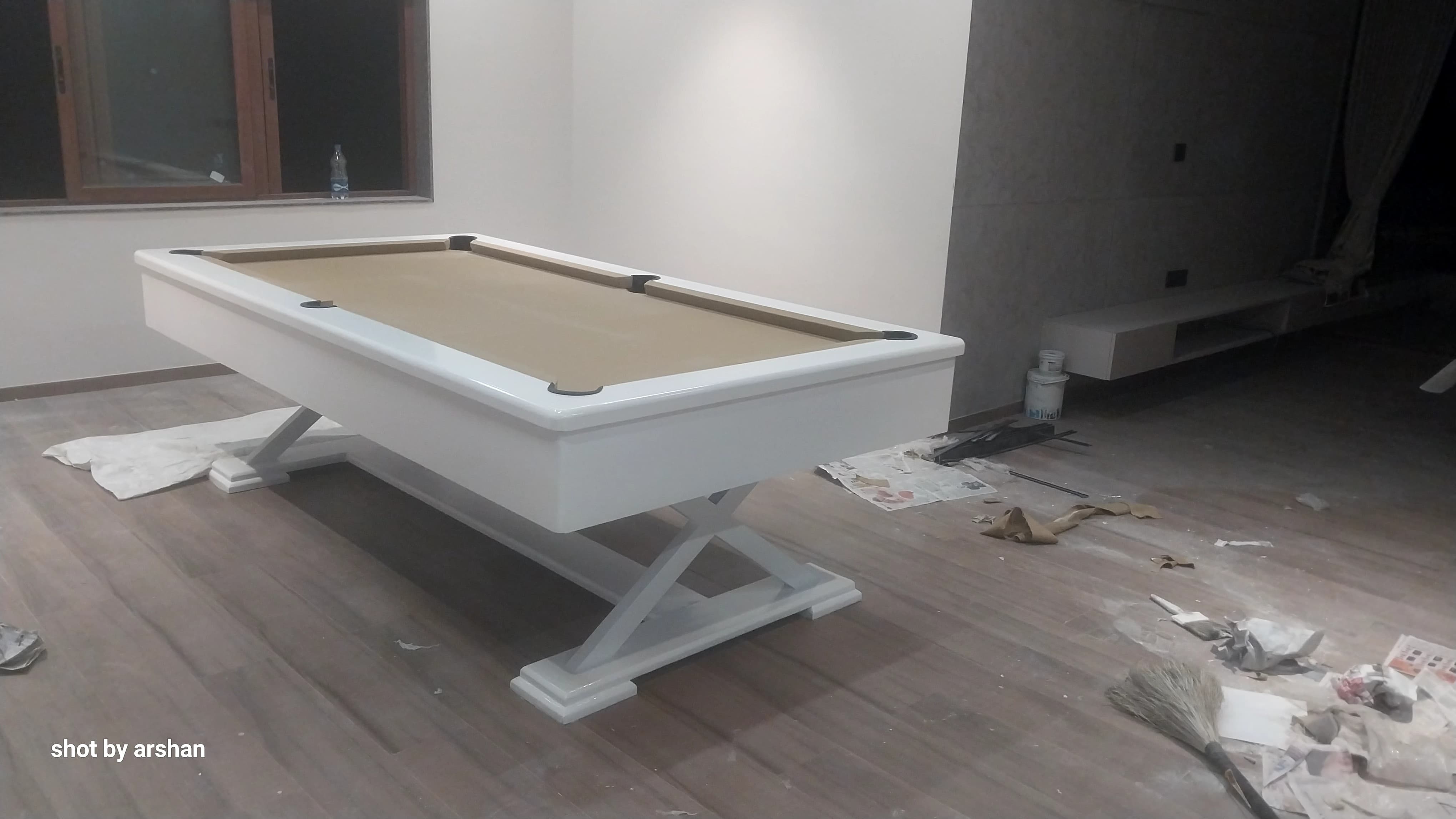 Super Deluxe Snooker Table
