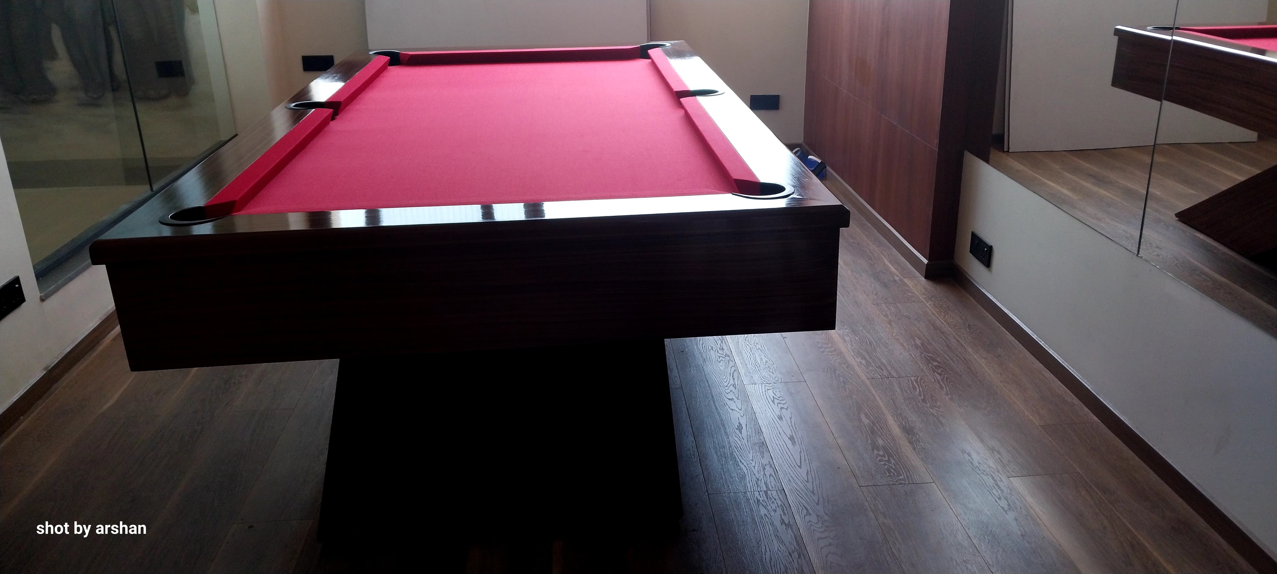 Supreme Billiard Table