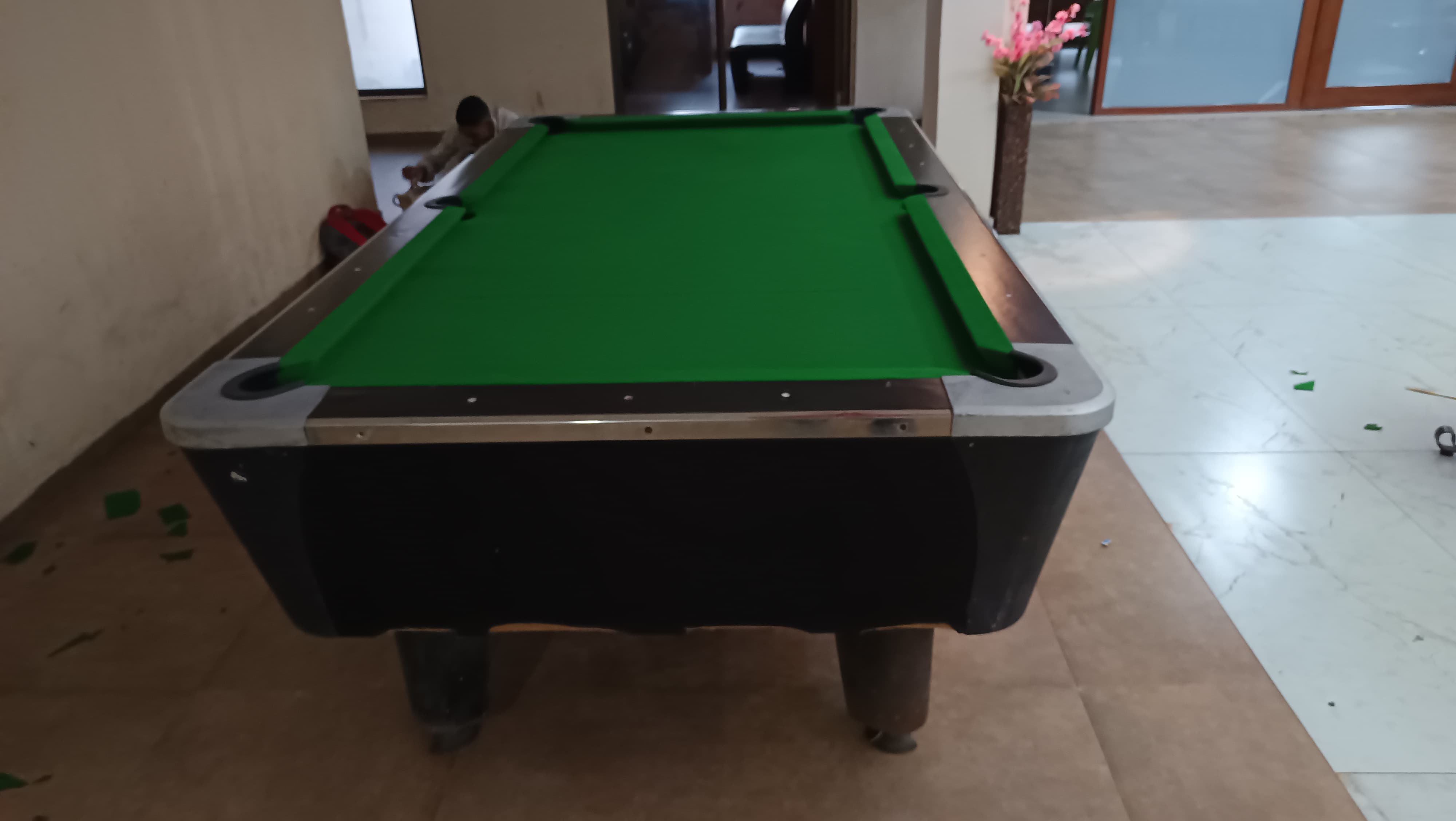 Supreme Pool Table