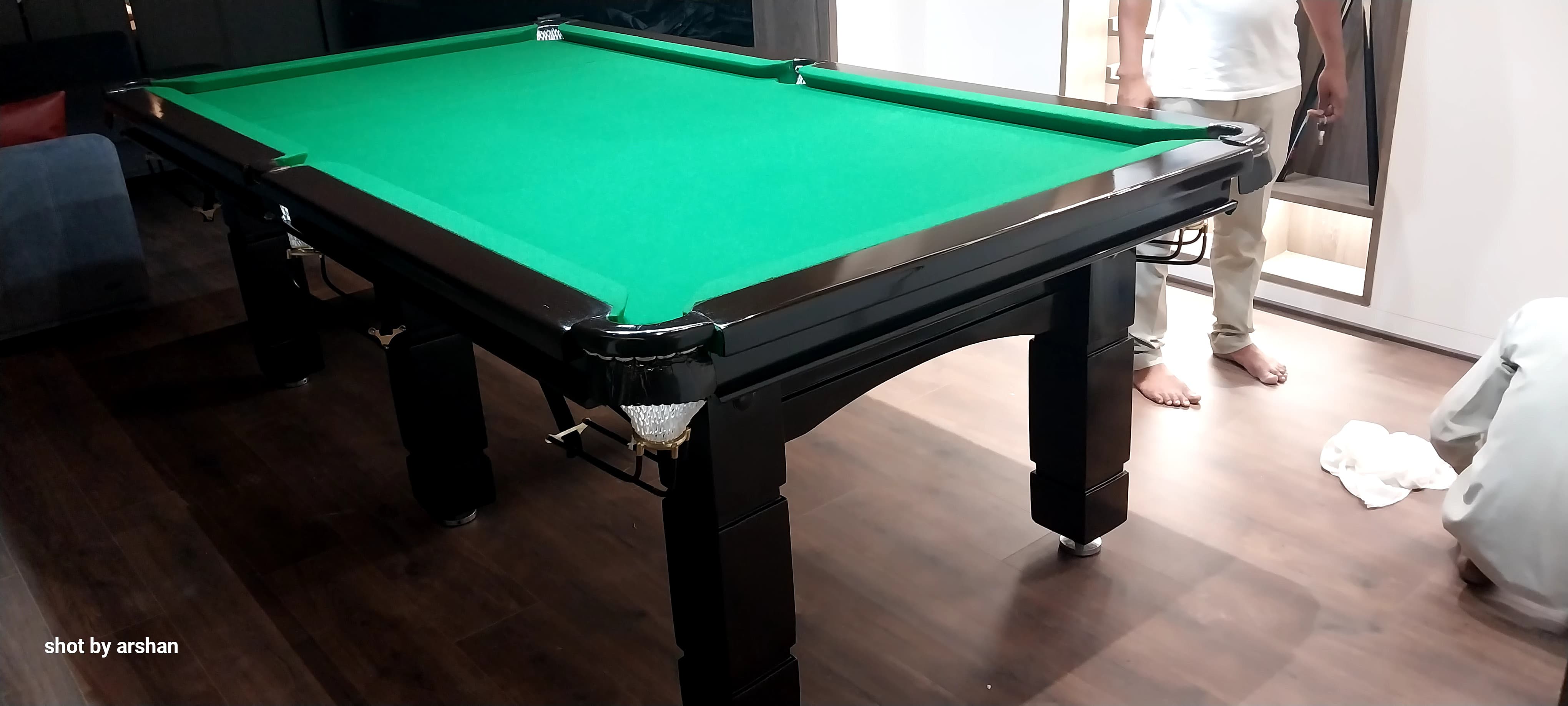 Supreme Snooker Table