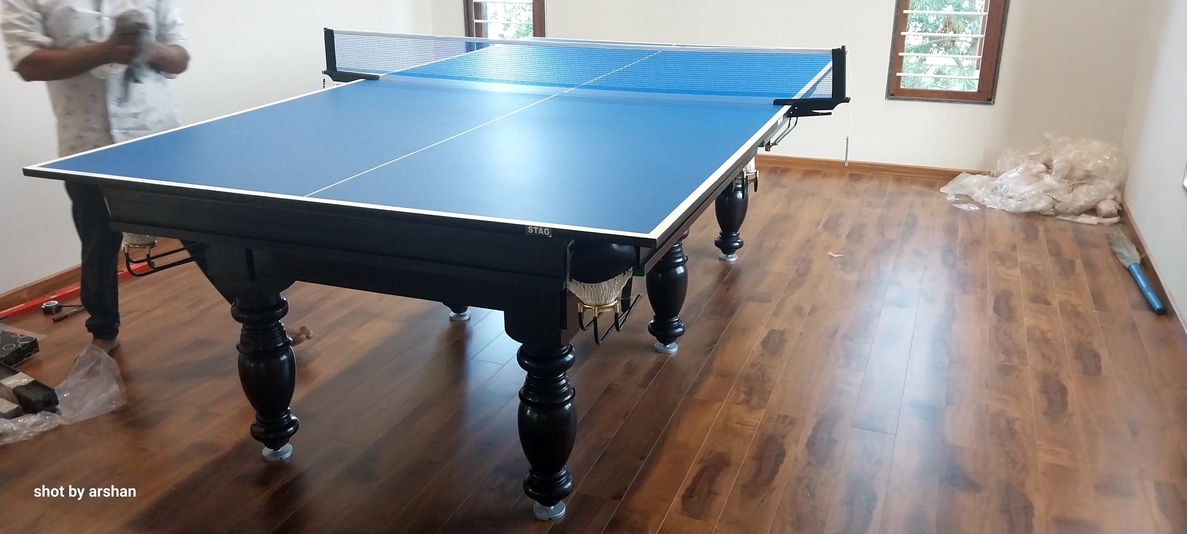 Deluxe Snooker Table