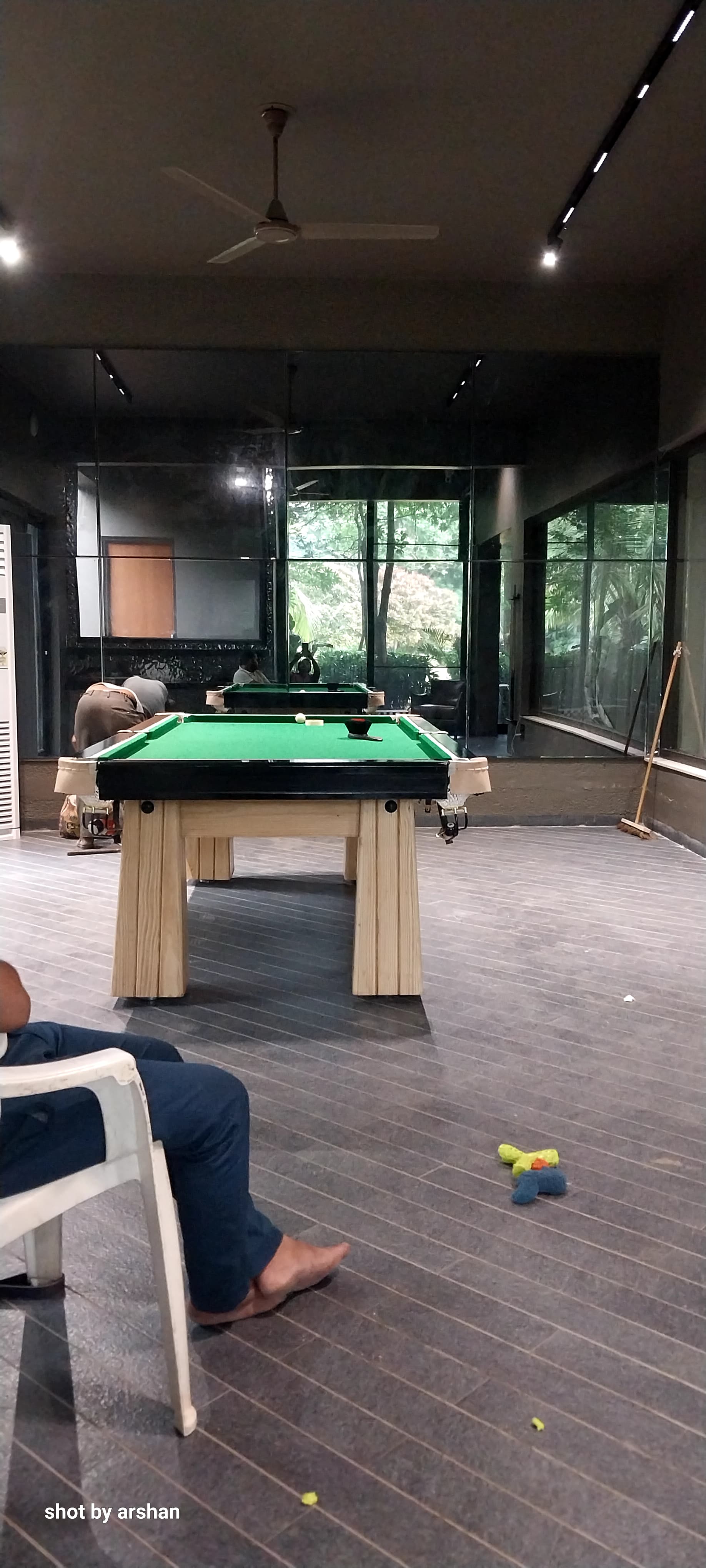 Super Deluxe Snooker Table